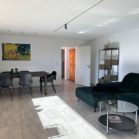 Апартаменты Ruhig, Sonnig Und Etwas Speziell Хильцинген Экстерьер фото
